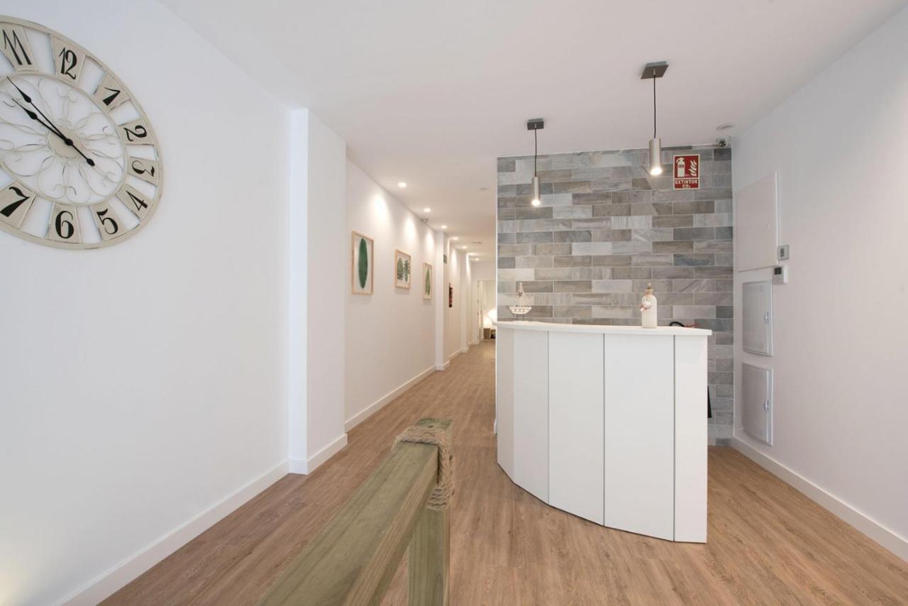 Hostal Beach Санта Пола Екстериор снимка